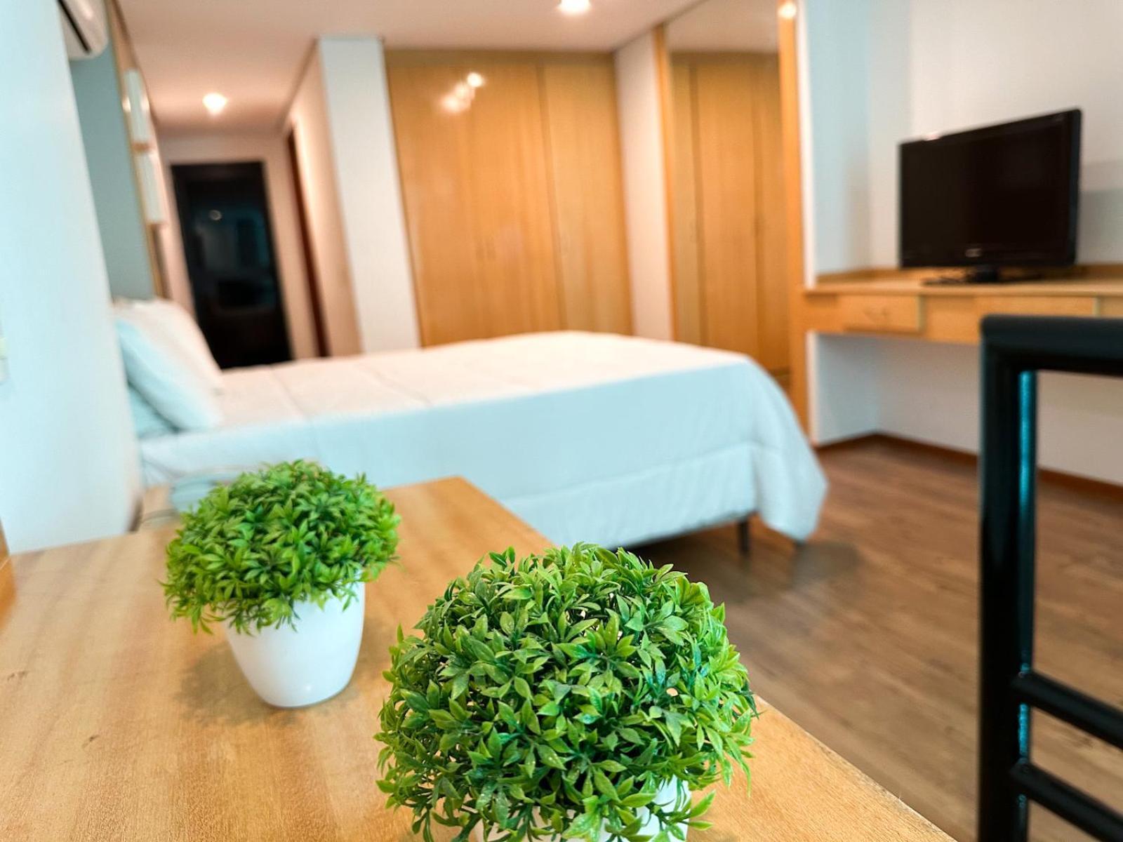 Bahamas Suite Hotel 캄푸그란지 외부 사진