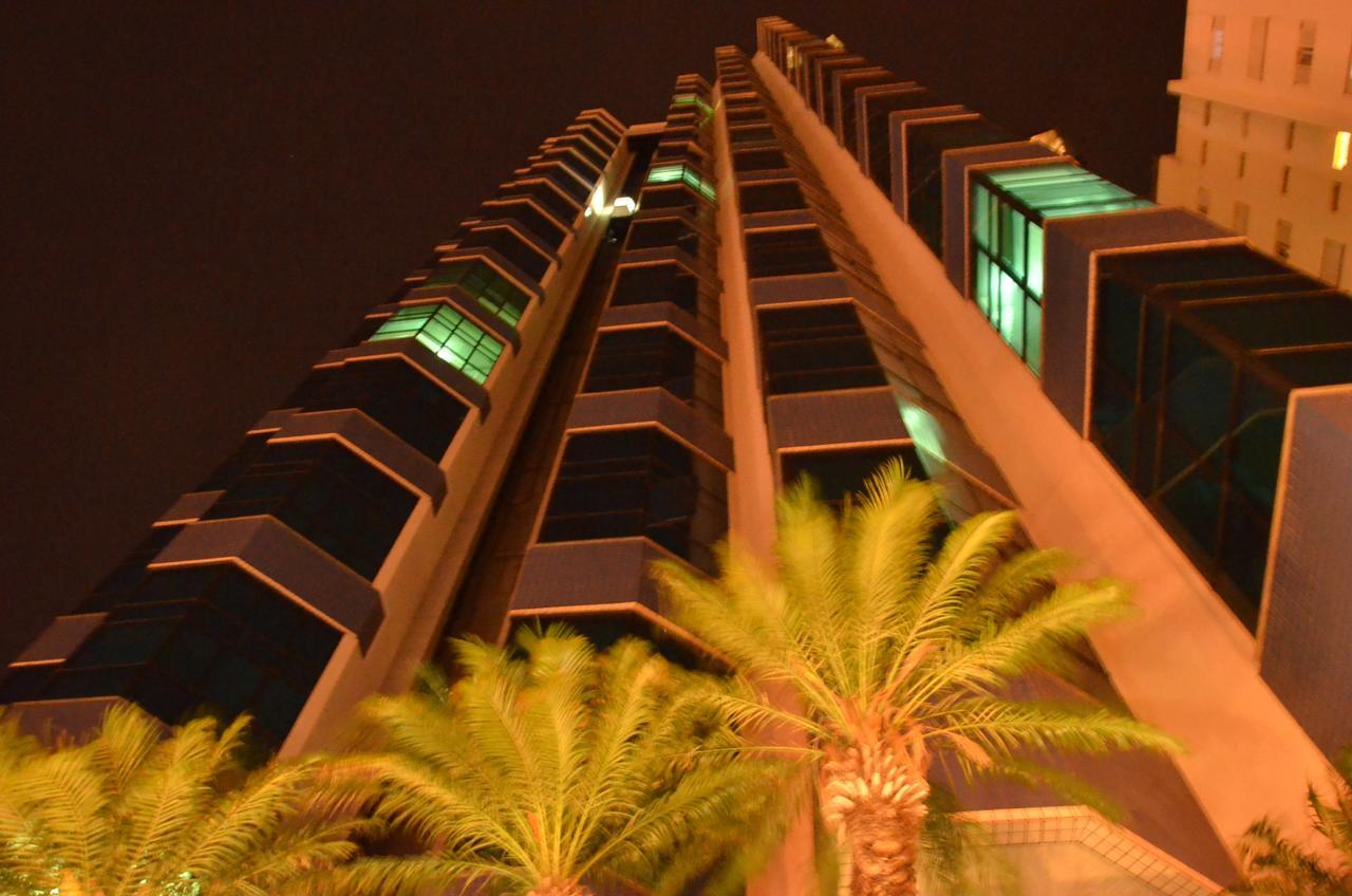 Bahamas Suite Hotel 캄푸그란지 외부 사진