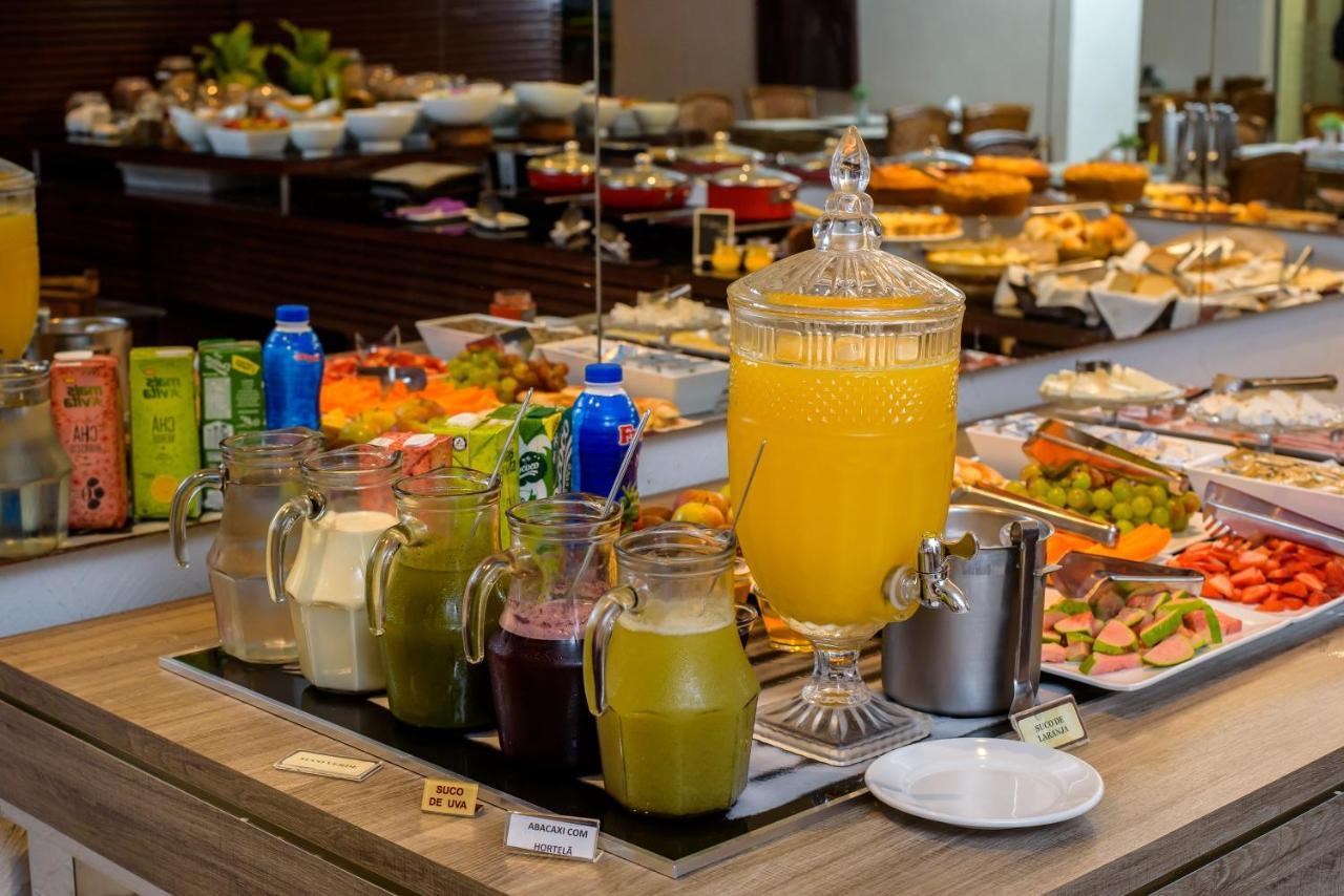 Bahamas Suite Hotel 캄푸그란지 외부 사진